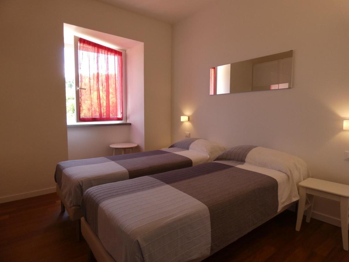 Sant'Anna Hostel 斯培西亚 外观 照片